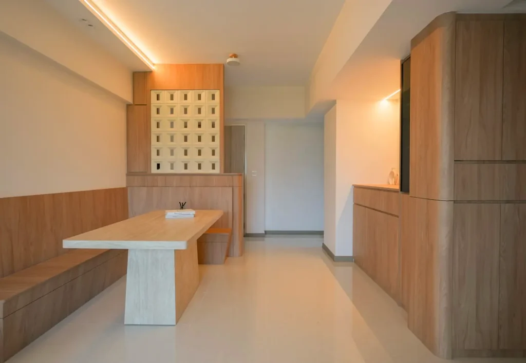 smart storage, natural Textures, clutter-free layouts